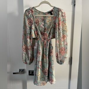 Forever 21 Floral Long Sleeve Dress